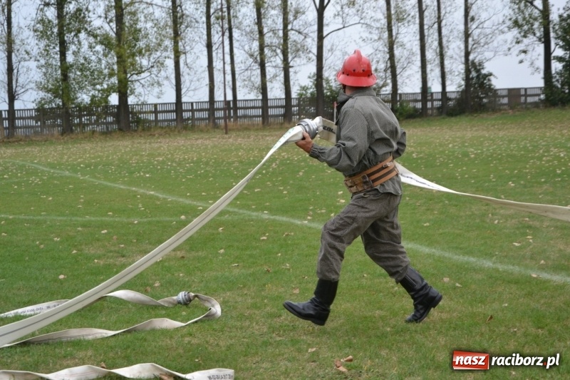 Zdjęcie w galerii na portalu naszraciborz.pl: Oldboje z Rudyszwałdu jak młodzieniaszki. Zdobyli Puchar Prezesa OSP Owsiszcze ze świetnym czasem wiadomości z regionu
