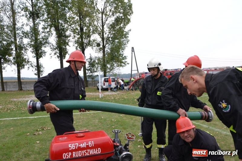 Zdjęcie w galerii na portalu naszraciborz.pl: Oldboje z Rudyszwałdu jak młodzieniaszki. Zdobyli Puchar Prezesa OSP Owsiszcze ze świetnym czasem wiadomości z regionu