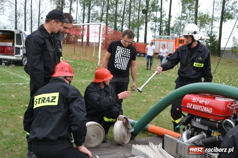 Zdjęcie w galerii na portalu naszraciborz.pl: Oldboje z Rudyszwałdu jak młodzieniaszki. Zdobyli Puchar Prezesa OSP Owsiszcze ze świetnym czasem wiadomości z regionu