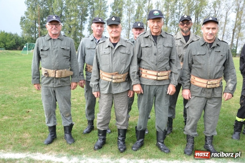 Zdjęcie w galerii na portalu naszraciborz.pl: Oldboje z Rudyszwałdu jak młodzieniaszki. Zdobyli Puchar Prezesa OSP Owsiszcze ze świetnym czasem wiadomości z regionu