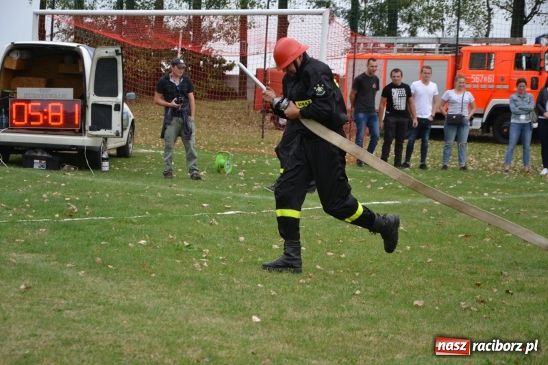 Zdjęcie w galerii na portalu naszraciborz.pl: Oldboje z Rudyszwałdu jak młodzieniaszki. Zdobyli Puchar Prezesa OSP Owsiszcze ze świetnym czasem wiadomości z regionu