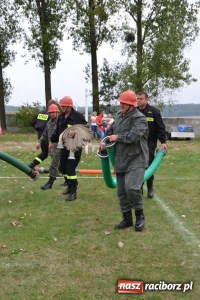 Zdjęcie w galerii na portalu naszraciborz.pl: Oldboje z Rudyszwałdu jak młodzieniaszki. Zdobyli Puchar Prezesa OSP Owsiszcze ze świetnym czasem wiadomości z regionu