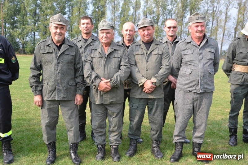 Zdjęcie w galerii na portalu naszraciborz.pl: Oldboje z Rudyszwałdu jak młodzieniaszki. Zdobyli Puchar Prezesa OSP Owsiszcze ze świetnym czasem wiadomości z regionu