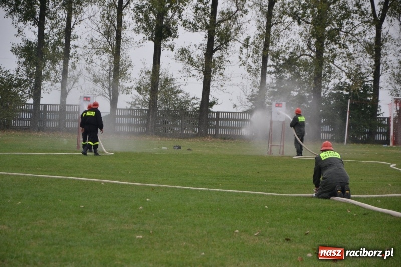 Zdjęcie w galerii na portalu naszraciborz.pl: Oldboje z Rudyszwałdu jak młodzieniaszki. Zdobyli Puchar Prezesa OSP Owsiszcze ze świetnym czasem wiadomości z regionu