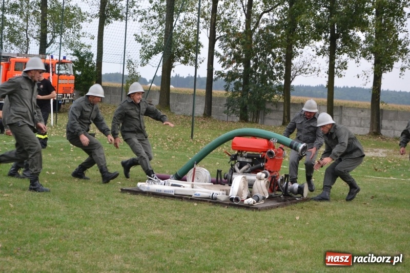 Zdjęcie w galerii na portalu naszraciborz.pl: Oldboje z Rudyszwałdu jak młodzieniaszki. Zdobyli Puchar Prezesa OSP Owsiszcze ze świetnym czasem wiadomości z regionu
