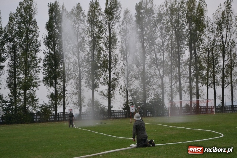 Zdjęcie w galerii na portalu naszraciborz.pl: Oldboje z Rudyszwałdu jak młodzieniaszki. Zdobyli Puchar Prezesa OSP Owsiszcze ze świetnym czasem wiadomości z regionu