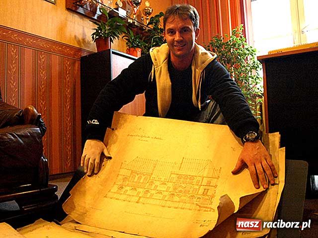 Zdjęcie w galerii na portalu naszraciborz.pl: Odkrycie w archiwum poprawczaka wiadomości z regionu