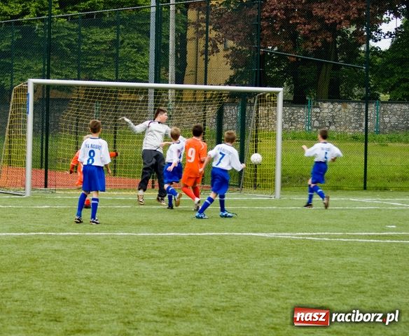Zdjęcie w galerii na portalu naszraciborz.pl: Mini Liga Trampkarzy na Orliku wiadomości z regionu