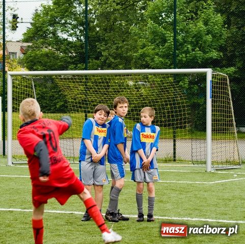 Zdjęcie w galerii na portalu naszraciborz.pl: Mini Liga Trampkarzy na Orliku wiadomości z regionu