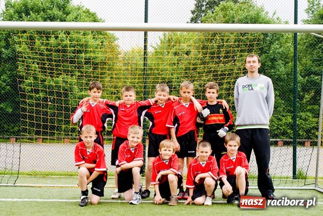 Zdjęcie w galerii na portalu naszraciborz.pl: Mini Liga Trampkarzy na Orliku wiadomości z regionu