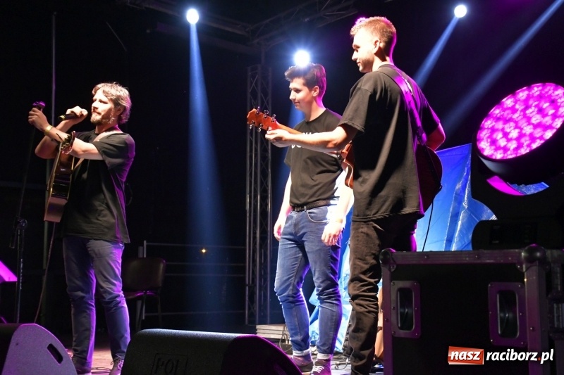 Zdjęcie w galerii na portalu naszraciborz.pl: Monika Lewczuk na Dniach Kuźni Raciborskiej FOTO i VIDEO wiadomości z regionu