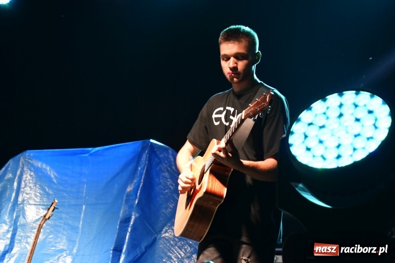 Zdjęcie w galerii na portalu naszraciborz.pl: Monika Lewczuk na Dniach Kuźni Raciborskiej FOTO i VIDEO wiadomości z regionu