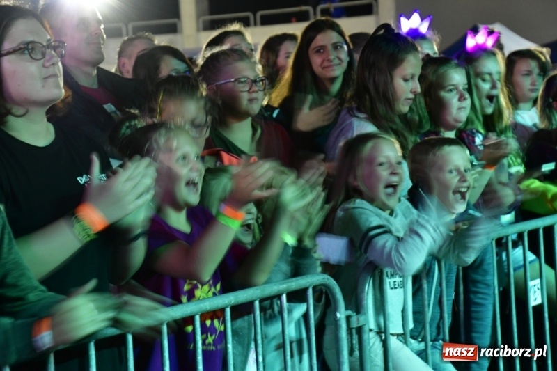 Zdjęcie w galerii na portalu naszraciborz.pl: Monika Lewczuk na Dniach Kuźni Raciborskiej FOTO i VIDEO wiadomości z regionu