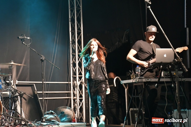 Zdjęcie w galerii na portalu naszraciborz.pl: Monika Lewczuk na Dniach Kuźni Raciborskiej FOTO i VIDEO wiadomości z regionu