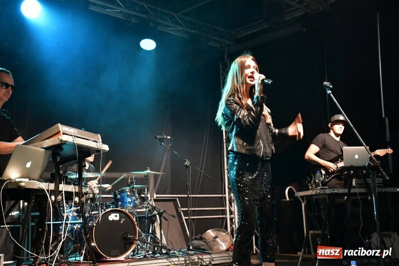 Zdjęcie w galerii na portalu naszraciborz.pl: Monika Lewczuk na Dniach Kuźni Raciborskiej FOTO i VIDEO wiadomości z regionu