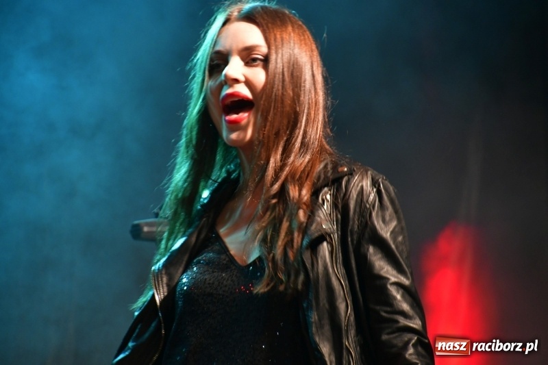 Zdjęcie w galerii na portalu naszraciborz.pl: Monika Lewczuk na Dniach Kuźni Raciborskiej FOTO i VIDEO wiadomości z regionu