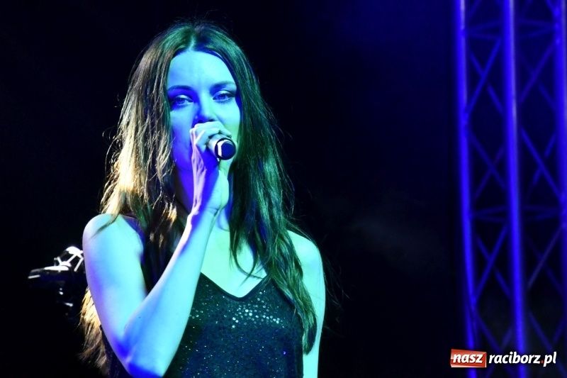 Zdjęcie w galerii na portalu naszraciborz.pl: Monika Lewczuk na Dniach Kuźni Raciborskiej FOTO i VIDEO wiadomości z regionu