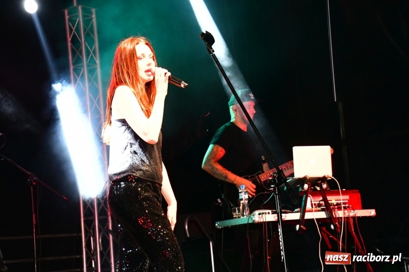 Zdjęcie w galerii na portalu naszraciborz.pl: Monika Lewczuk na Dniach Kuźni Raciborskiej FOTO i VIDEO wiadomości z regionu