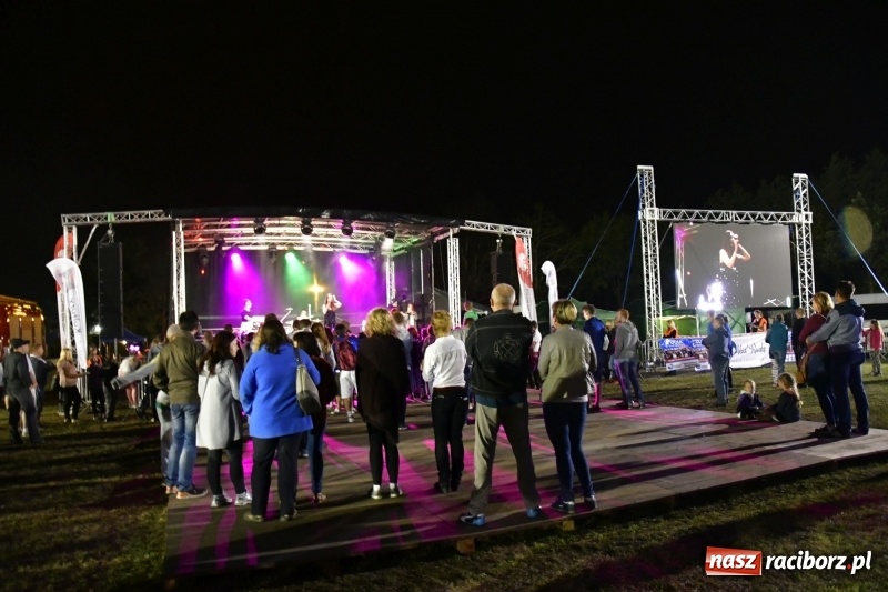 Zdjęcie w galerii na portalu naszraciborz.pl: Monika Lewczuk na Dniach Kuźni Raciborskiej FOTO i VIDEO wiadomości z regionu