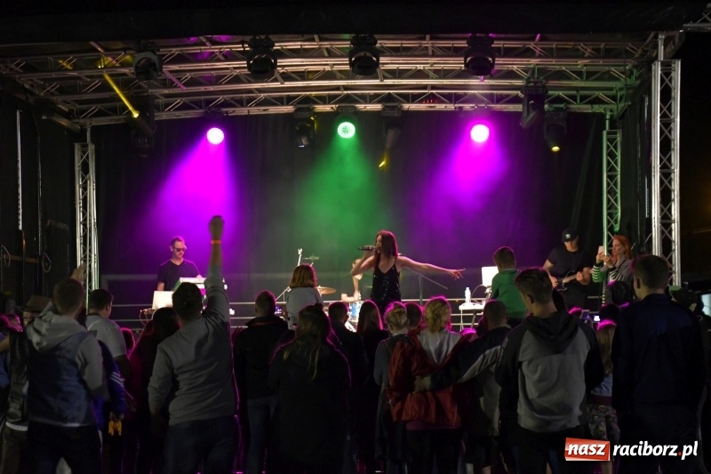 Zdjęcie w galerii na portalu naszraciborz.pl: Monika Lewczuk na Dniach Kuźni Raciborskiej FOTO i VIDEO wiadomości z regionu