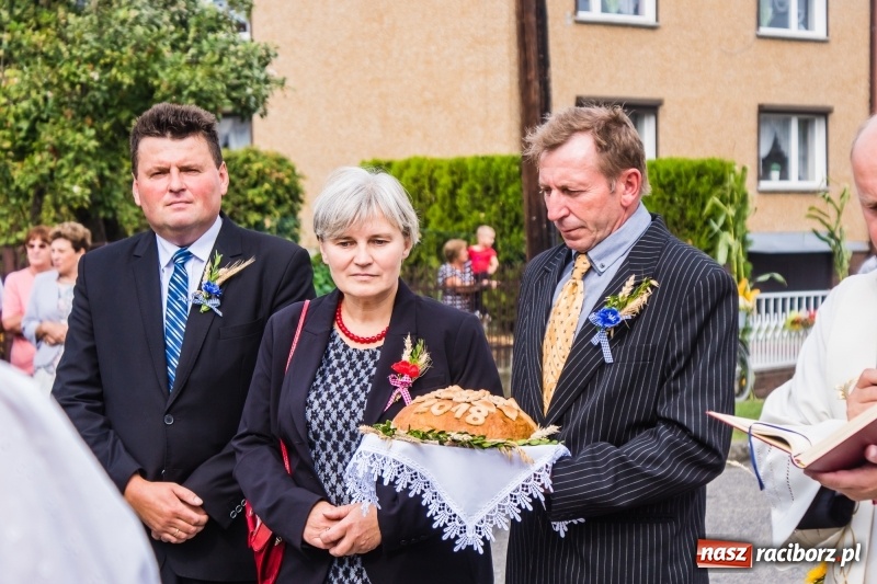 Zdjęcie w galerii na portalu naszraciborz.pl: Mieszkańcy Tworkowa dziękowali za plony FOTO i WIDEO wiadomości z regionu