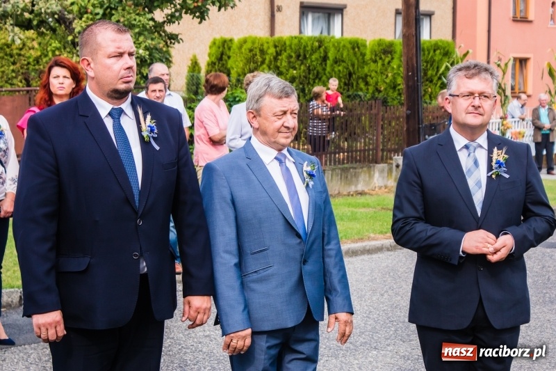 Zdjęcie w galerii na portalu naszraciborz.pl: Mieszkańcy Tworkowa dziękowali za plony FOTO i WIDEO wiadomości z regionu