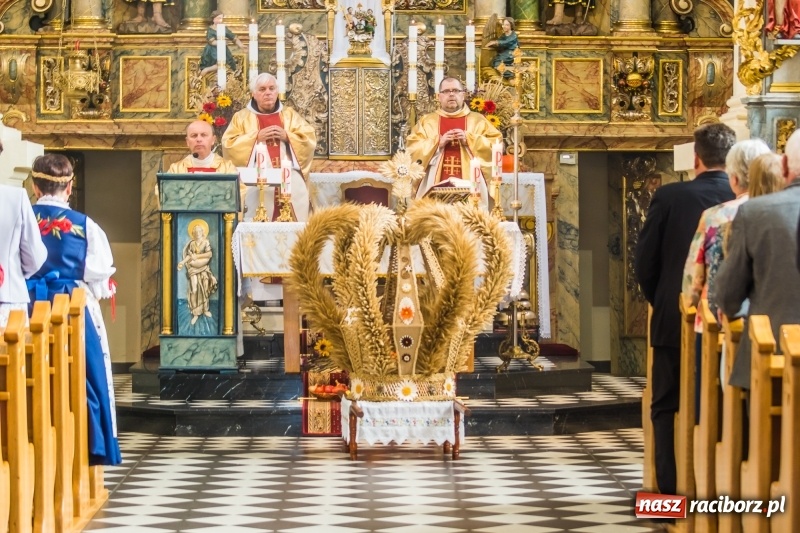 Zdjęcie w galerii na portalu naszraciborz.pl: Mieszkańcy Tworkowa dziękowali za plony FOTO i WIDEO wiadomości z regionu