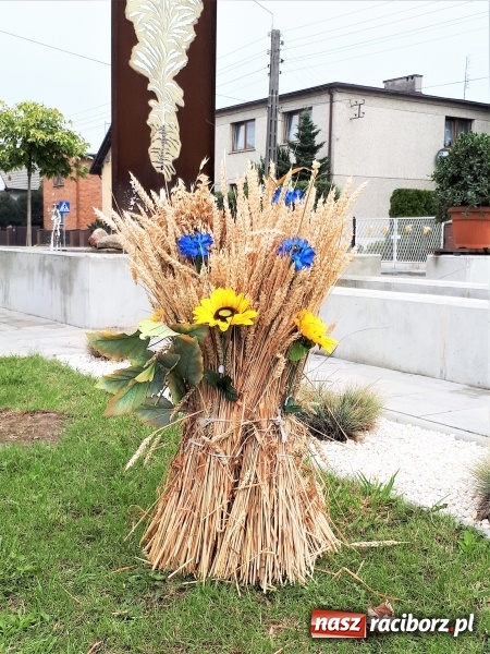 Zdjęcie w galerii na portalu naszraciborz.pl: Mieszkańcy Tworkowa dziękowali za plony FOTO i WIDEO wiadomości z regionu