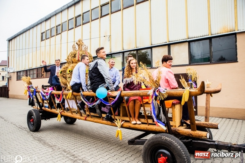 Zdjęcie w galerii na portalu naszraciborz.pl: Powiatowe dożynki w tym roku w Pietrowicach Wielkich  wiadomości z regionu
