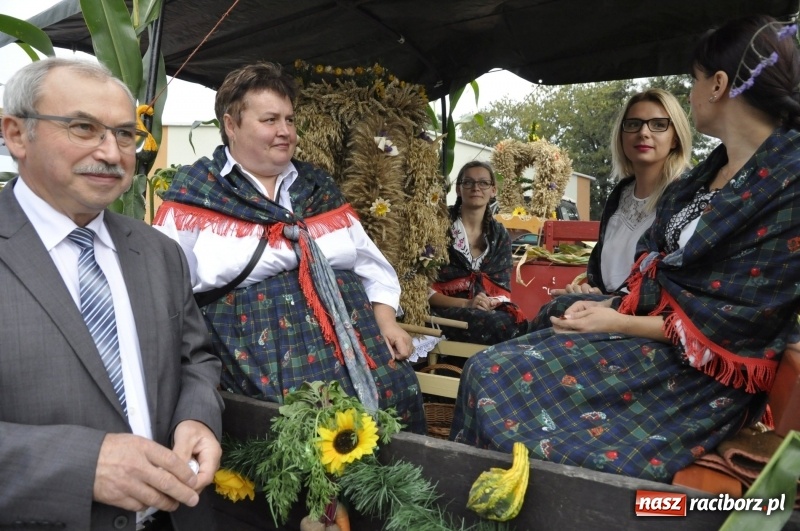 Zdjęcie w galerii na portalu naszraciborz.pl: Powiatowe dożynki w tym roku w Pietrowicach Wielkich  wiadomości z regionu