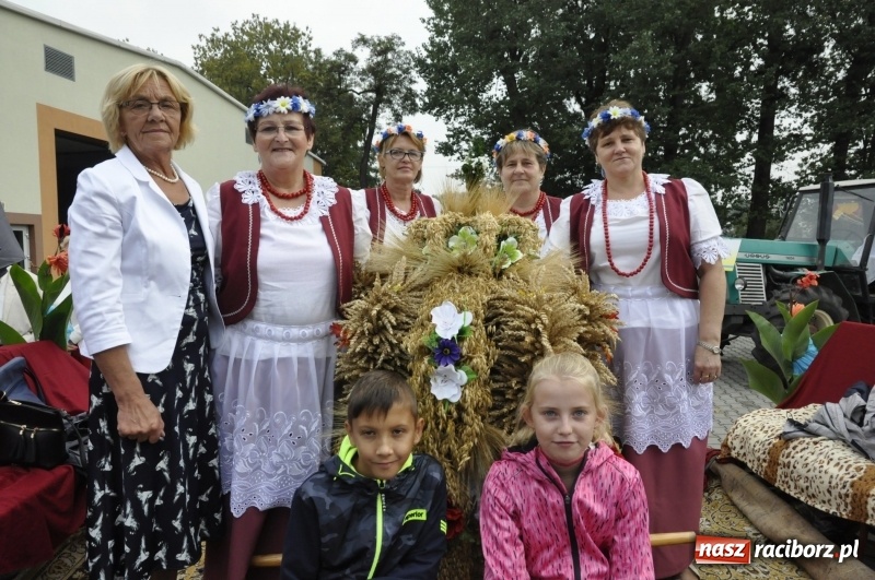 Zdjęcie w galerii na portalu naszraciborz.pl: Powiatowe dożynki w tym roku w Pietrowicach Wielkich  wiadomości z regionu