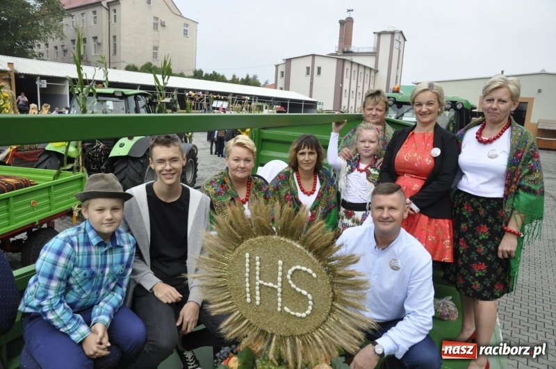 Zdjęcie w galerii na portalu naszraciborz.pl: Powiatowe dożynki w tym roku w Pietrowicach Wielkich  wiadomości z regionu