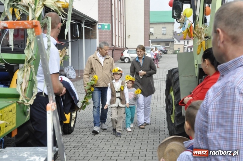 Zdjęcie w galerii na portalu naszraciborz.pl: Powiatowe dożynki w tym roku w Pietrowicach Wielkich  wiadomości z regionu