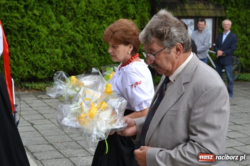 Zdjęcie w galerii na portalu naszraciborz.pl: W Chałupkach rolników mają mało, ale za plony zawsze dziękują  wiadomości z regionu