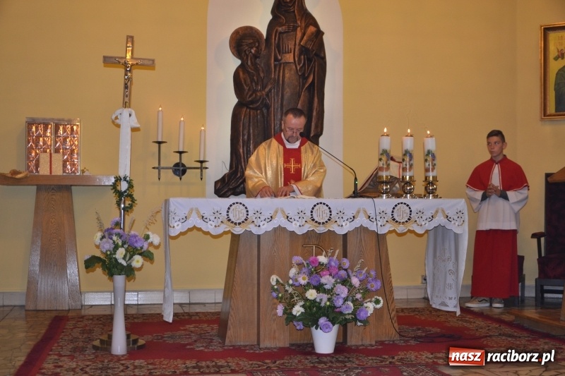 Zdjęcie w galerii na portalu naszraciborz.pl: W Chałupkach rolników mają mało, ale za plony zawsze dziękują  wiadomości z regionu