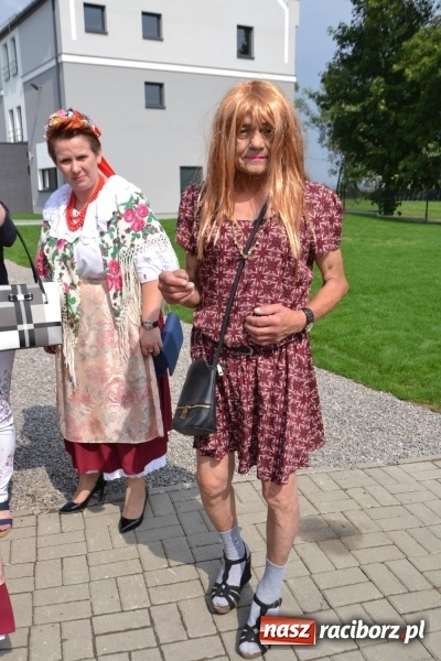 Zdjęcie w galerii na portalu naszraciborz.pl: Kolorowo i cyrkowo na dożynkach w Rudyszwałdzie  wiadomości z regionu