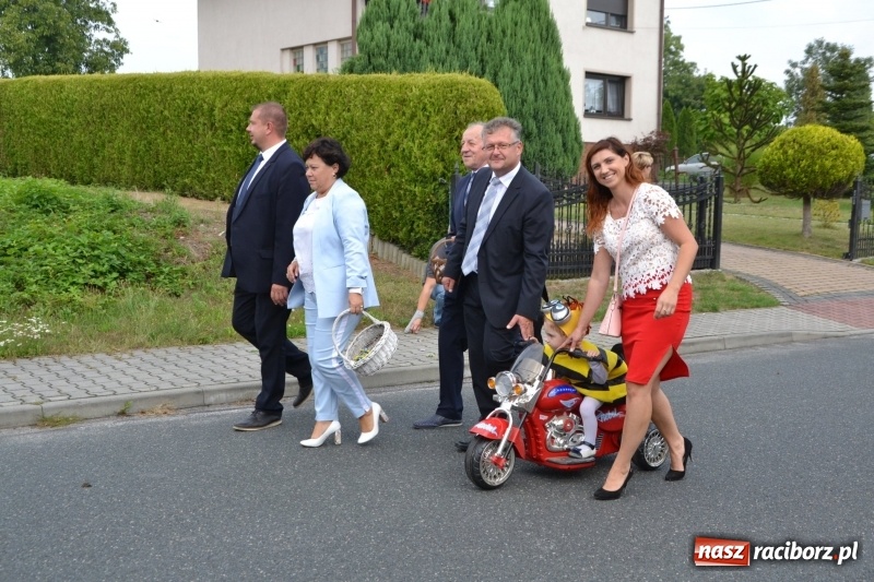 Zdjęcie w galerii na portalu naszraciborz.pl: Kolorowo i cyrkowo na dożynkach w Rudyszwałdzie  wiadomości z regionu