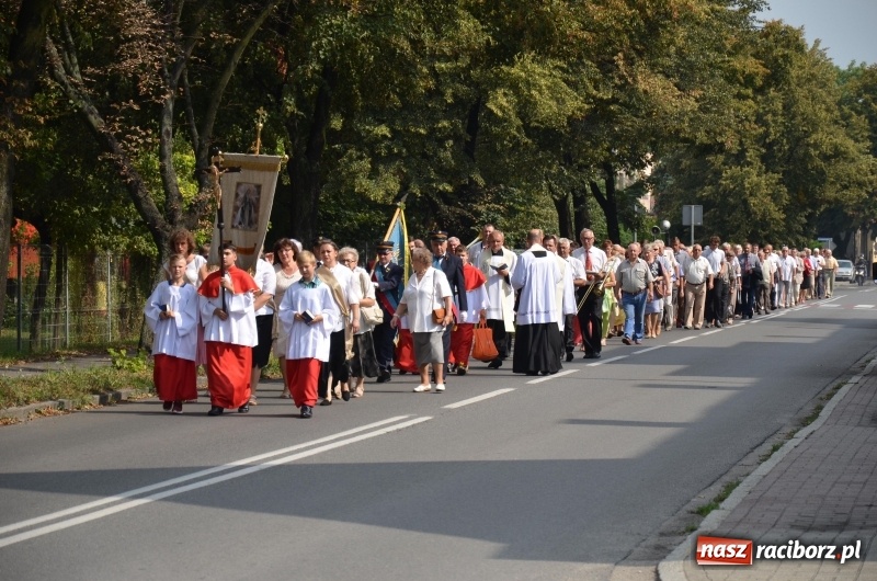 Zdjęcie w galerii na portalu naszraciborz.pl: Parafia NSPJ pielgrzymowała dziś do Raciborskiej Pani  wiadomości z regionu