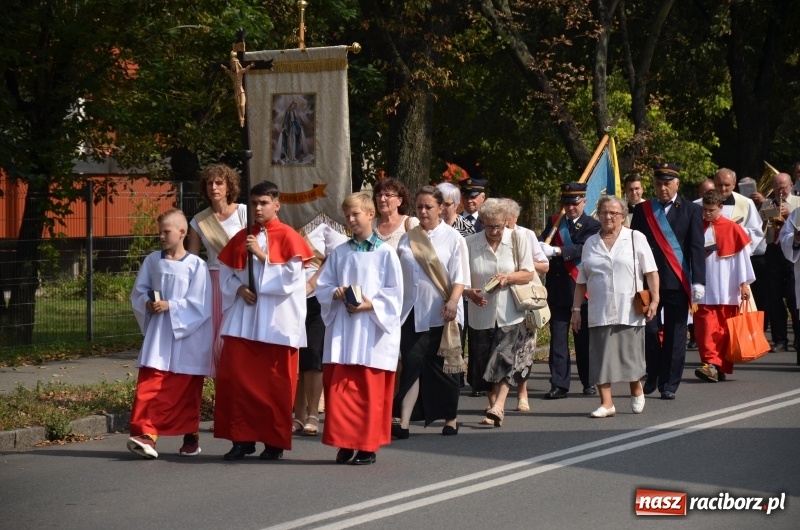 Zdjęcie w galerii na portalu naszraciborz.pl: Parafia NSPJ pielgrzymowała dziś do Raciborskiej Pani  wiadomości z regionu