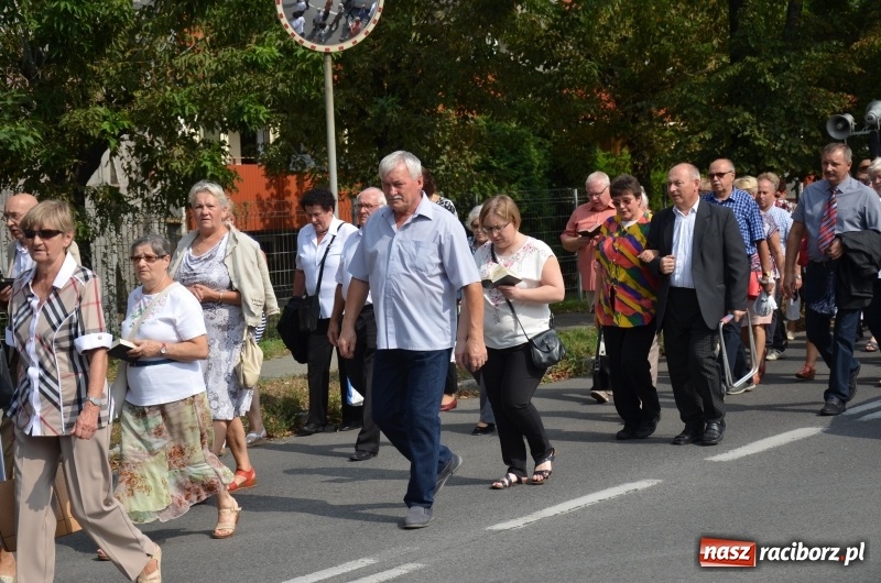 Zdjęcie w galerii na portalu naszraciborz.pl: Parafia NSPJ pielgrzymowała dziś do Raciborskiej Pani  wiadomości z regionu