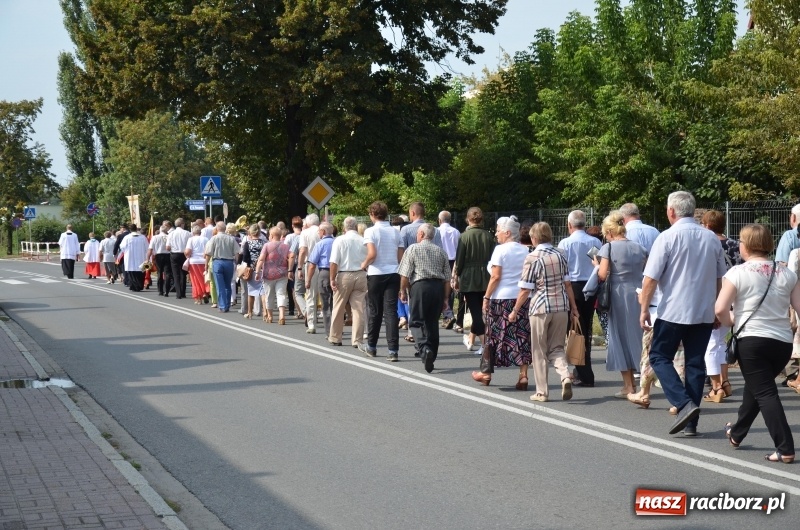 Zdjęcie w galerii na portalu naszraciborz.pl: Parafia NSPJ pielgrzymowała dziś do Raciborskiej Pani  wiadomości z regionu