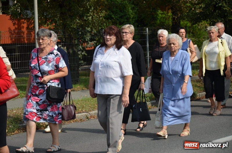 Zdjęcie w galerii na portalu naszraciborz.pl: Parafia NSPJ pielgrzymowała dziś do Raciborskiej Pani  wiadomości z regionu