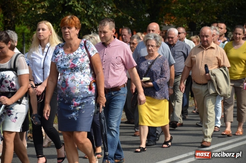 Zdjęcie w galerii na portalu naszraciborz.pl: Parafia NSPJ pielgrzymowała dziś do Raciborskiej Pani  wiadomości z regionu