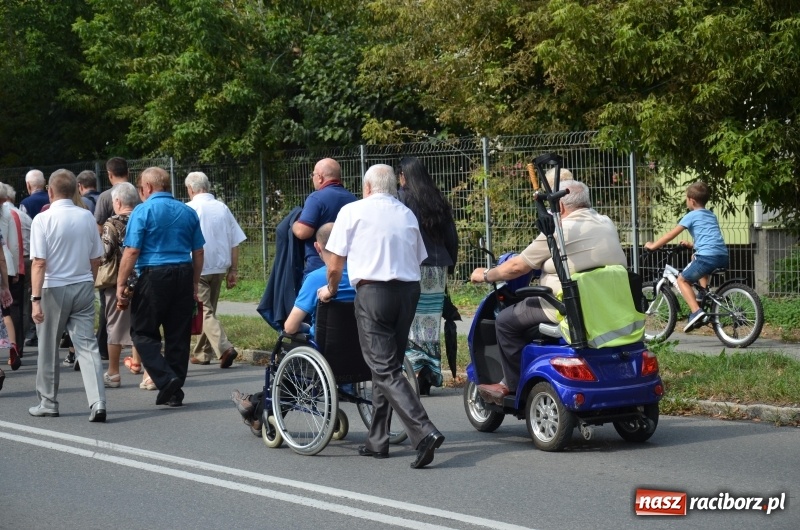 Zdjęcie w galerii na portalu naszraciborz.pl: Parafia NSPJ pielgrzymowała dziś do Raciborskiej Pani  wiadomości z regionu