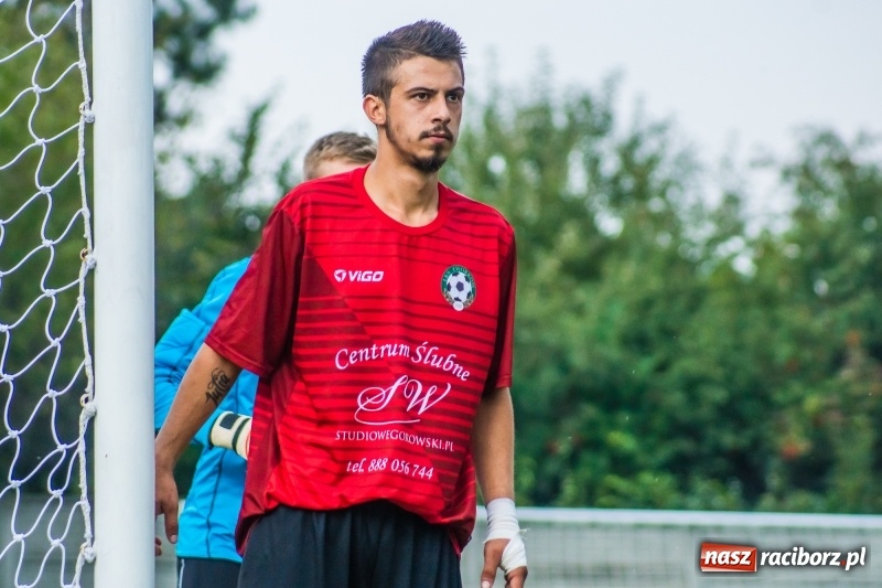 Zdjęcie w galerii na portalu naszraciborz.pl: C klasa. Mało porywający pojedynek rezerw Tworkowa i Czyżowic wiadomości z regionu