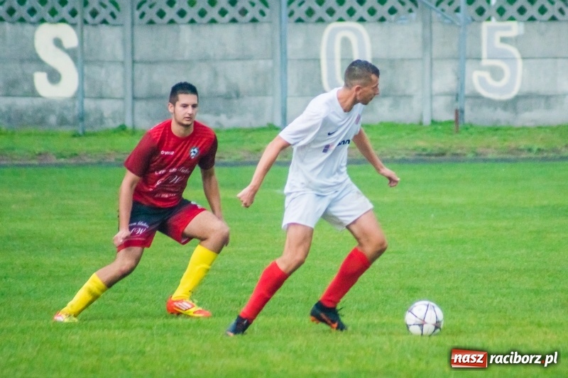 Zdjęcie w galerii na portalu naszraciborz.pl: C klasa. Mało porywający pojedynek rezerw Tworkowa i Czyżowic wiadomości z regionu