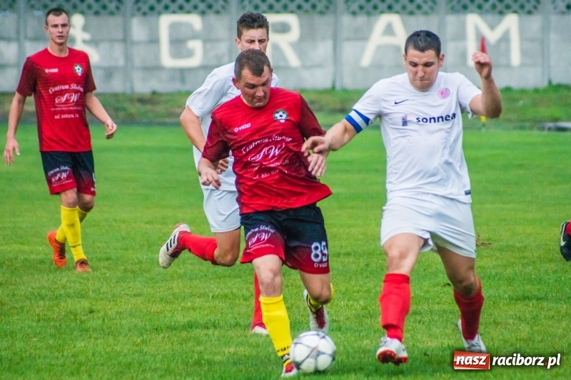 Zdjęcie w galerii na portalu naszraciborz.pl: C klasa. Mało porywający pojedynek rezerw Tworkowa i Czyżowic wiadomości z regionu