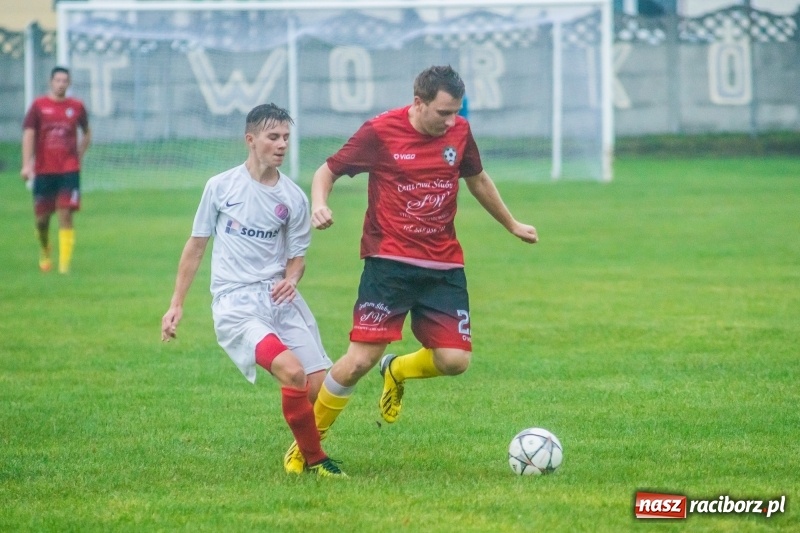Zdjęcie w galerii na portalu naszraciborz.pl: C klasa. Mało porywający pojedynek rezerw Tworkowa i Czyżowic wiadomości z regionu