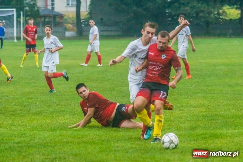 Zdjęcie w galerii na portalu naszraciborz.pl: C klasa. Mało porywający pojedynek rezerw Tworkowa i Czyżowic wiadomości z regionu