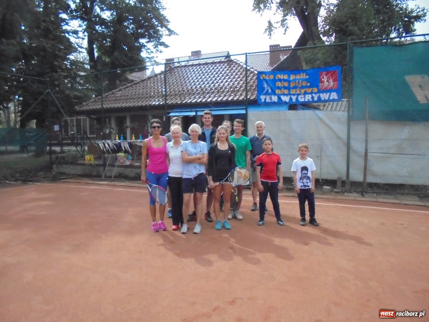 Zdjęcie w galerii na portalu naszraciborz.pl: Tenisowy turniej w deblu i mikście za nami wiadomości z regionu